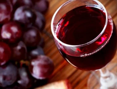 Πολυφαινόλες: Η ουσία που κάνει το κρασί και το τσάι ευεργετικά για την υγεία